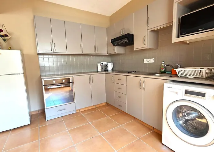 Charming 2br Classic Flat With Fast Wi-fi