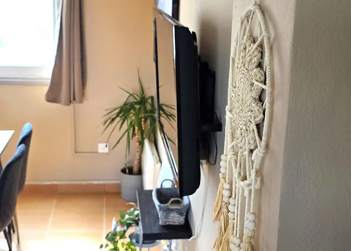 Charming 2br Classic Flat With Fast Wi-fi アパート